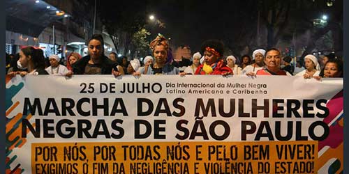 Mulheres negras marcham em São Paulo em defesa da vida e da liberdade